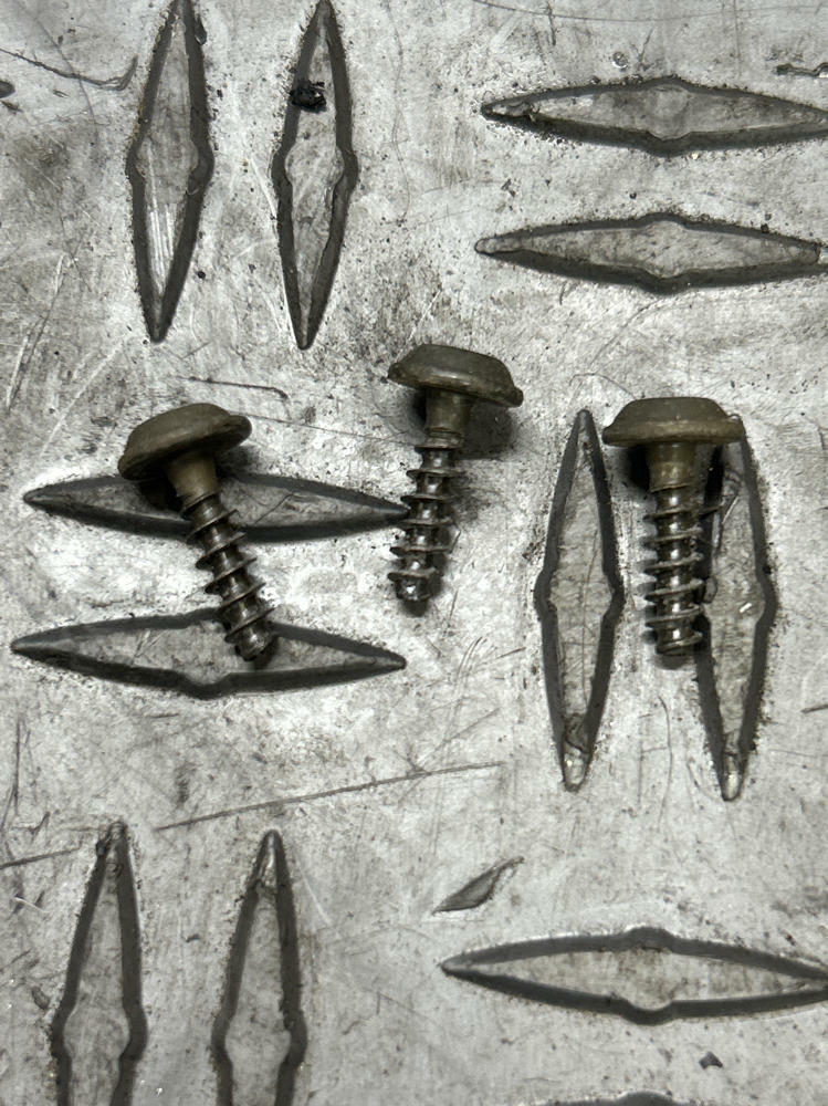 2003-04 Ford Mustang SVT Cobra Leather Center Console Lid- SEE DESC 287