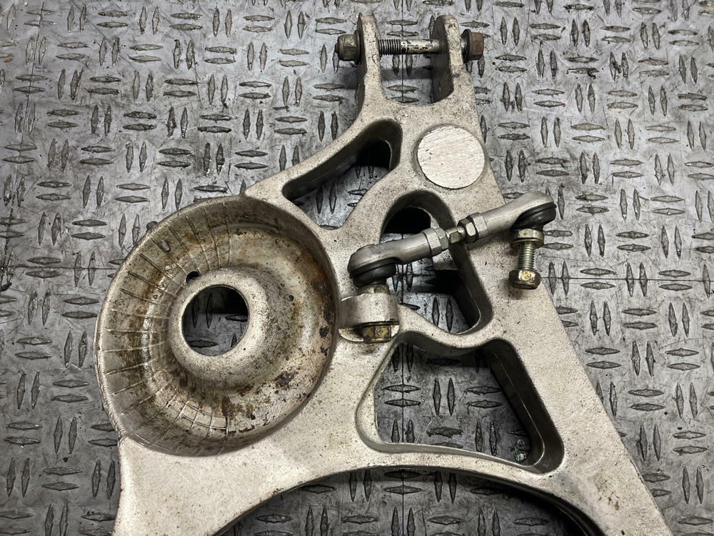 2003-04 Ford Mustang SVT Cobra Rear Pass. RH Lower Control Arm- for IRS 287