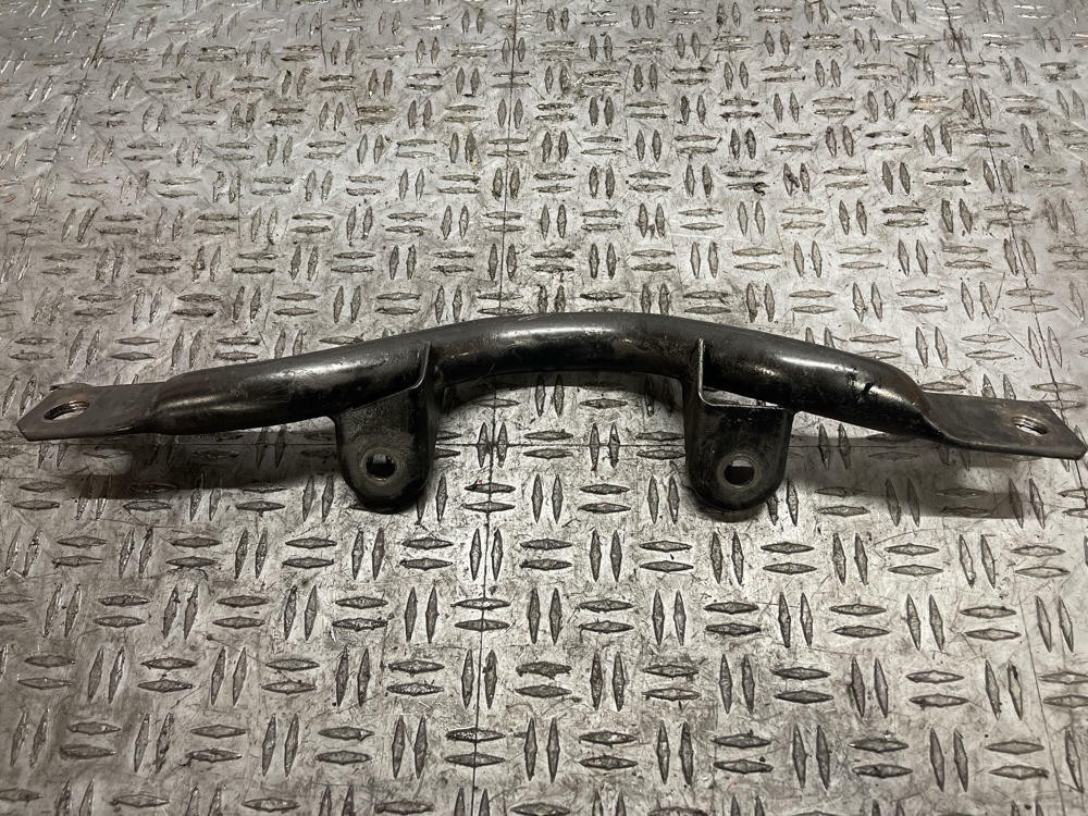 2003-04 Ford Mustang SVT Cobra IRS Front Diff Wishbone 287