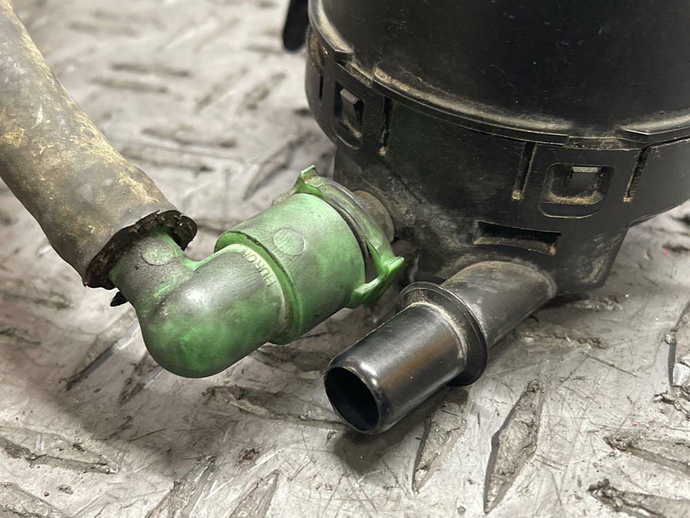 2003-04 Ford Mustang SVT Cobra Purge Control Valve- Missing a Few Lines 287