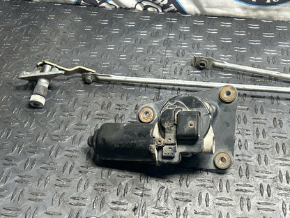 2003-04 Ford Mustang SVT Cobra Windshield Wiper Arms & Motor Assembly 287
