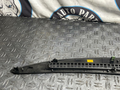 2003-04 Ford Mustang SVT Cobra Dash Desfroster Vent 288