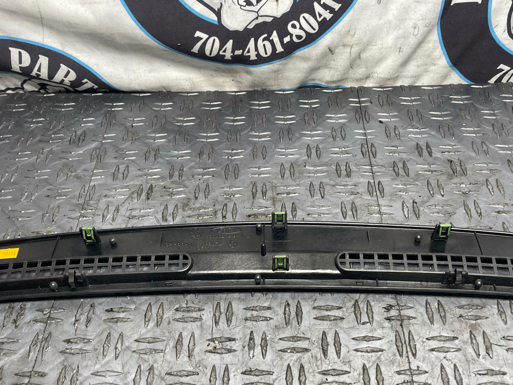 2003-04 Ford Mustang SVT Cobra Dash Desfroster Vent 288