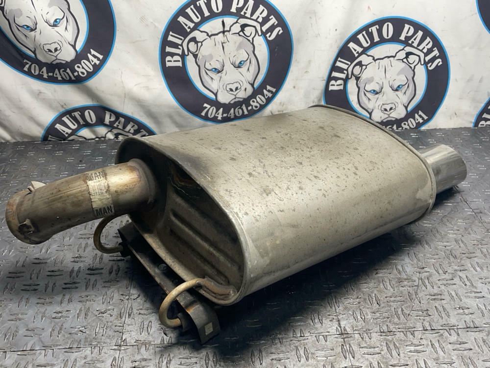 2011-14 Ford Mustang GT OEM Muffler RH 33k Miles 290
