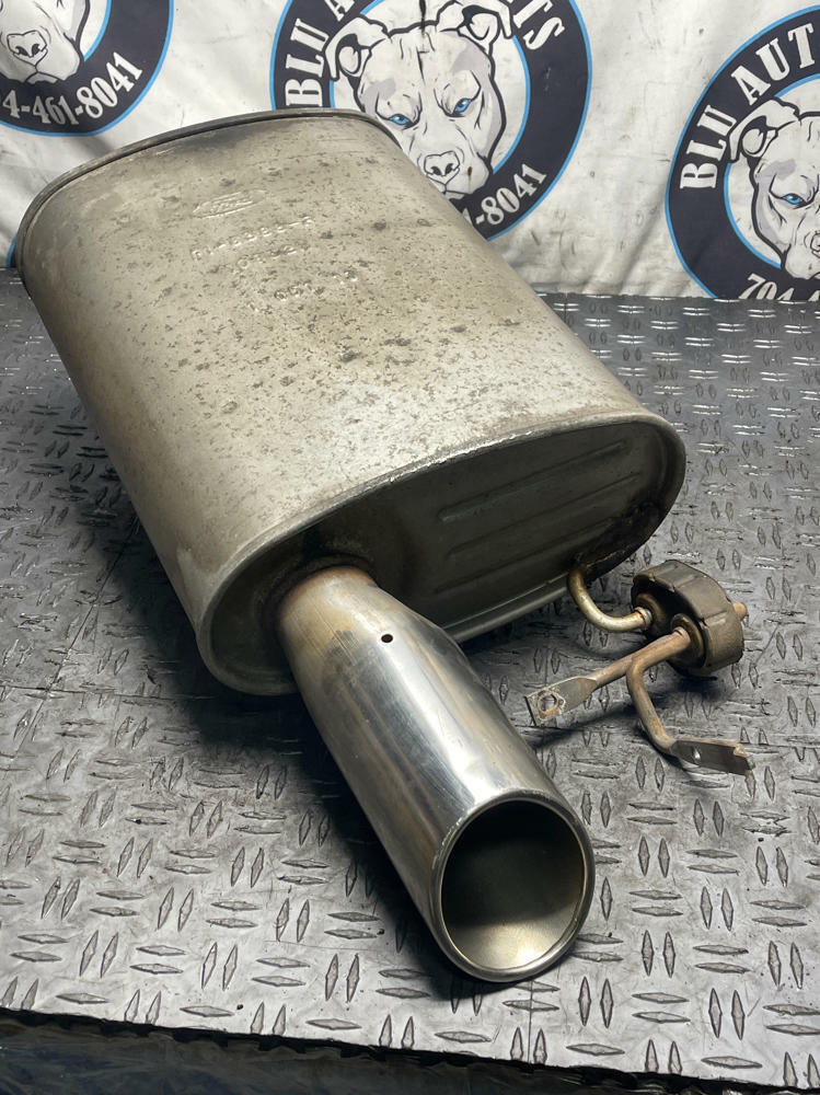 2011-14 Ford Mustang GT OEM Muffler RH 33k Miles 290