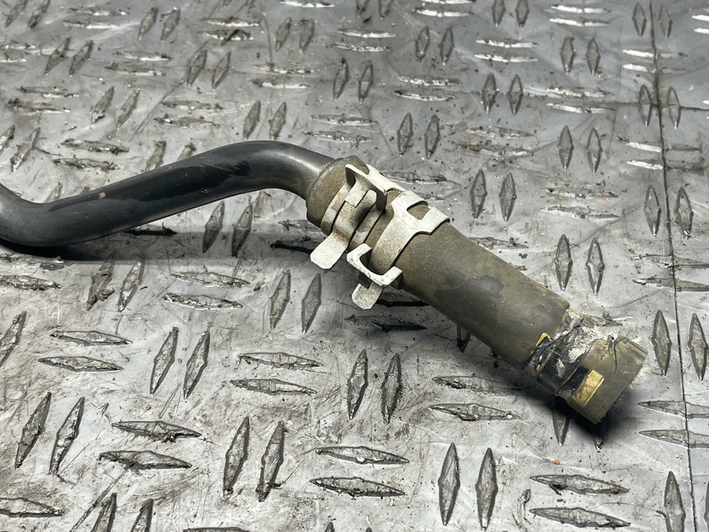 1993-98 Lincoln Mark VIII Coolant Crossover 285
