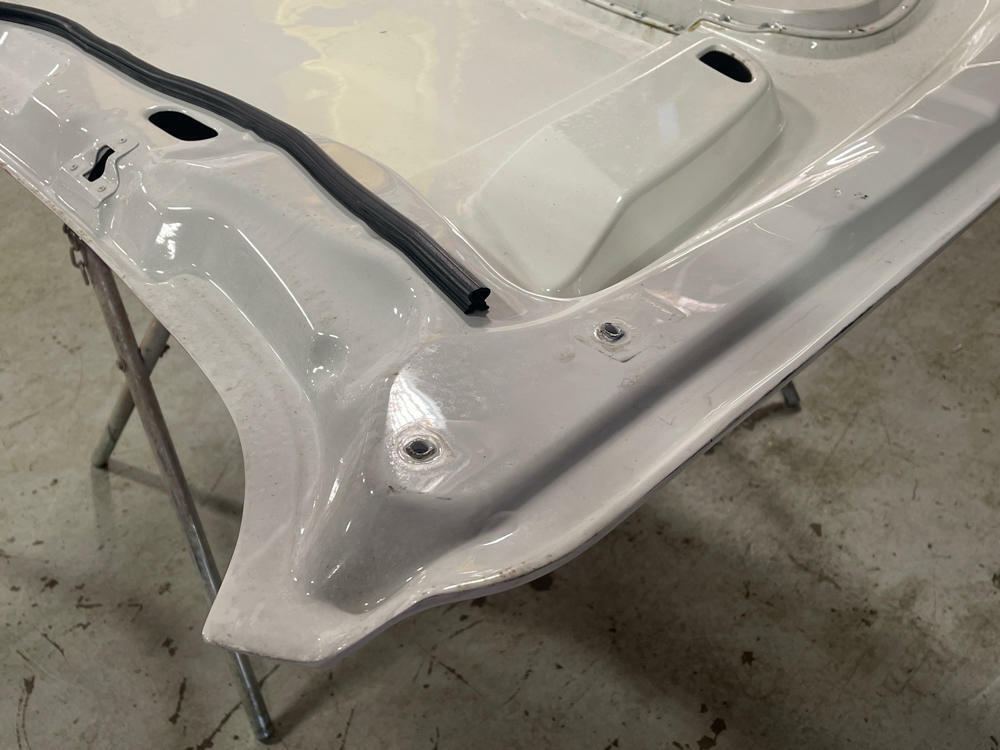 2018-23 Ford Mustang Cervini Ram Air Hood (Functional)- Paint Code YZ 279