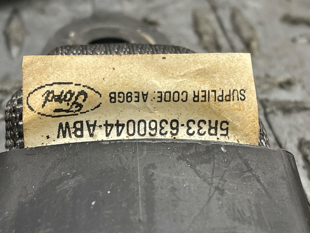 2011-14 Ford Mustang Rear Seat Belts LH RH- FOR CONVERTIBLE 33k Miles 290