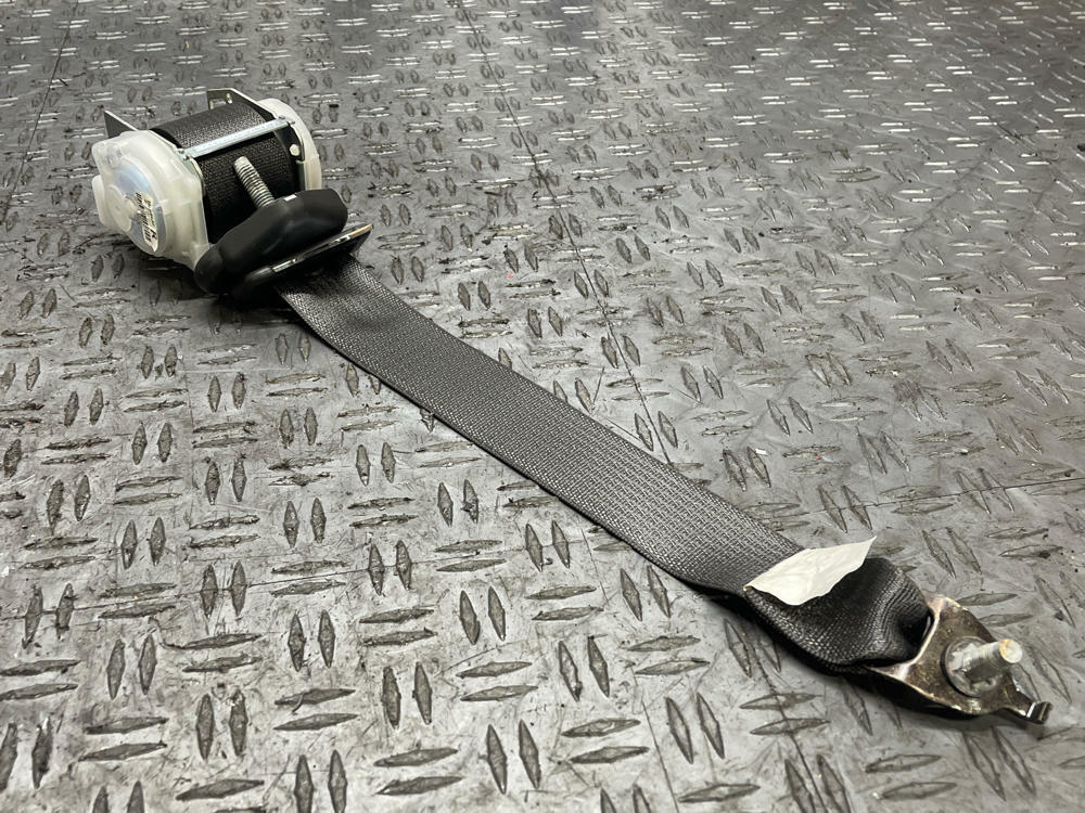 2011-14 Ford Mustang Rear Seat Belts LH RH- FOR CONVERTIBLE 33k Miles 290