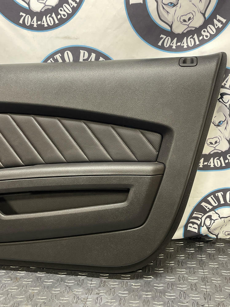 2011-14 Ford Mustang GT RH Passenger Premium Door Panel 33k Miles 290