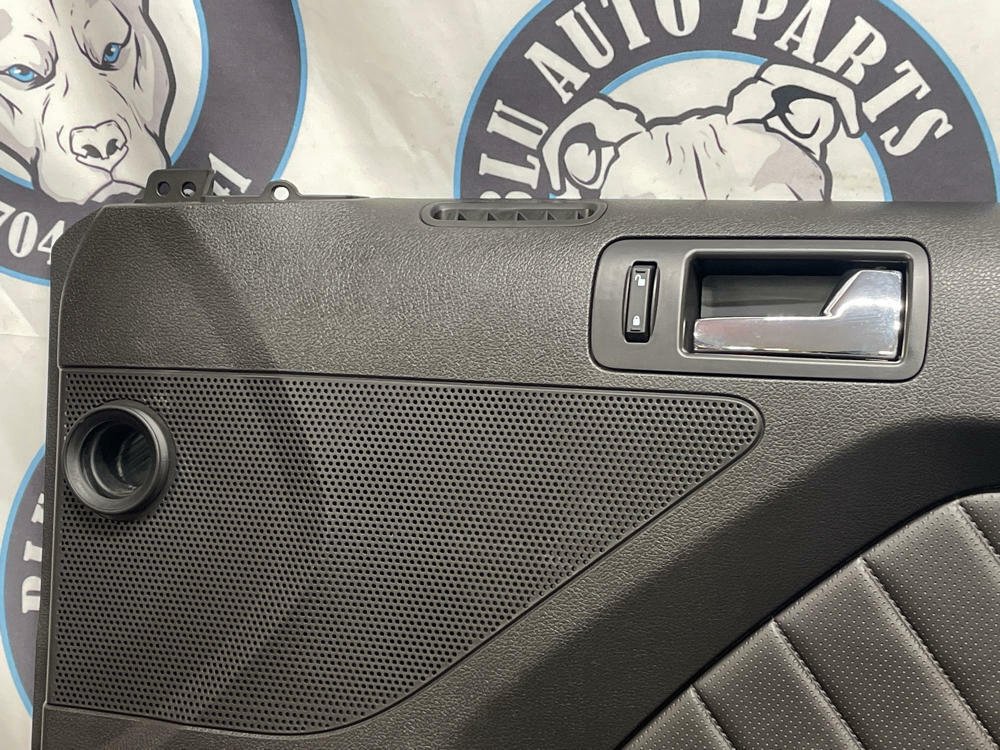 2011-14 Ford Mustang GT RH Passenger Premium Door Panel 33k Miles 290