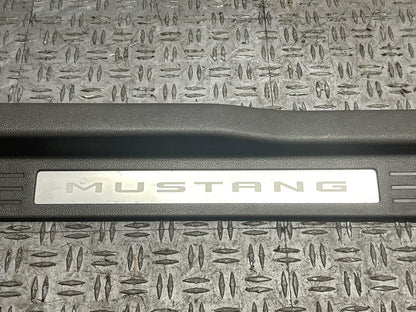 2011-14 Ford Mustang Passenger RH Illuminated Door Sill 290