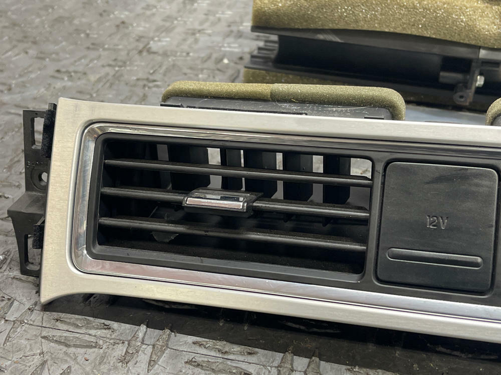 2011-14 Ford Mustang OEM Center HVAC Duct & Trim (Dual Output Vent) 290