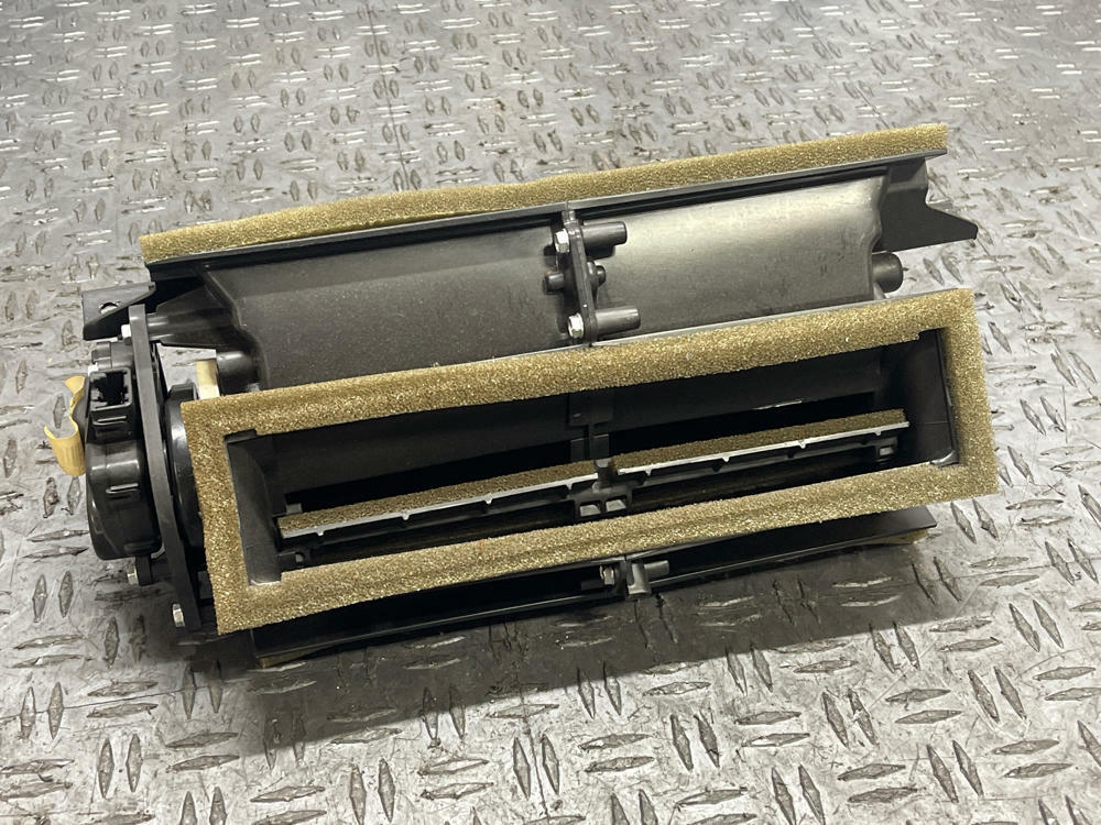 2011-14 Ford Mustang OEM Center HVAC Duct & Trim (Dual Output Vent) 290