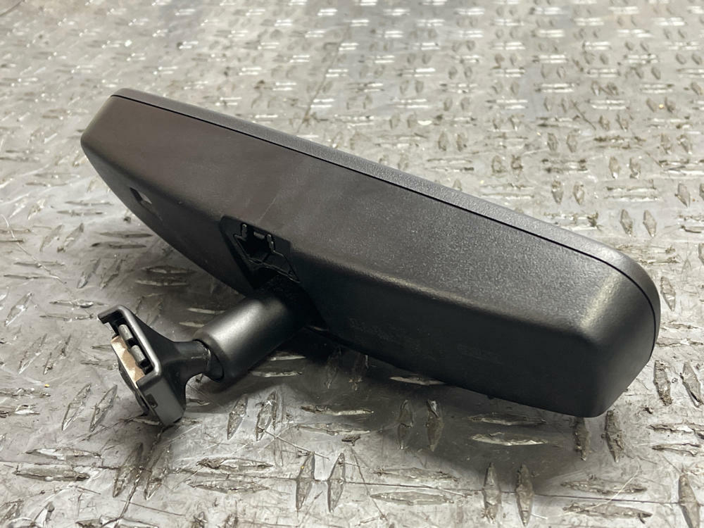 2011-14 Ford Mustang OEM AutoDimming Rear View Mirror 290