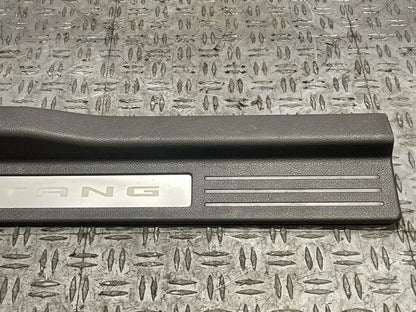 2011-14 Ford Mustang Passenger RH Illuminated Door Sill 290