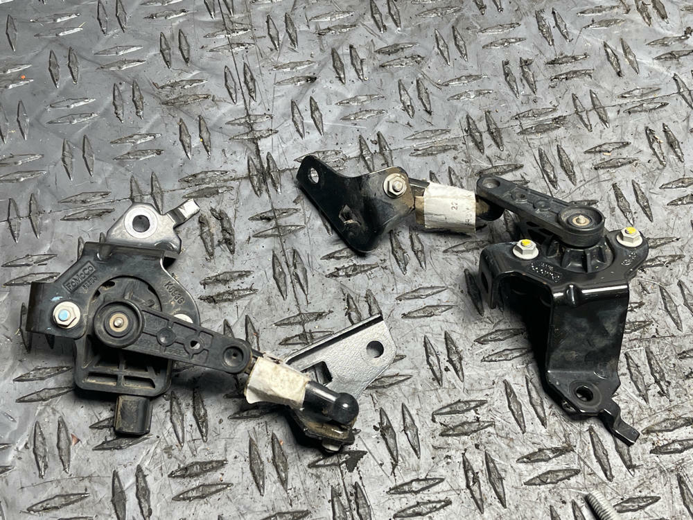 2018-23 Ford Mustang Mach One Magneride Rear Accuators Pair 291