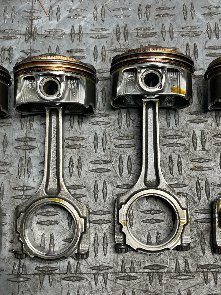 2018-23 Ford Mustang Mach One Rods & Pistons Set 291