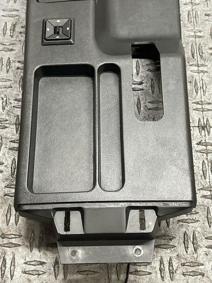 1987-93 Ford Mustang Black Center Console Ash Tray 117k Miles 289