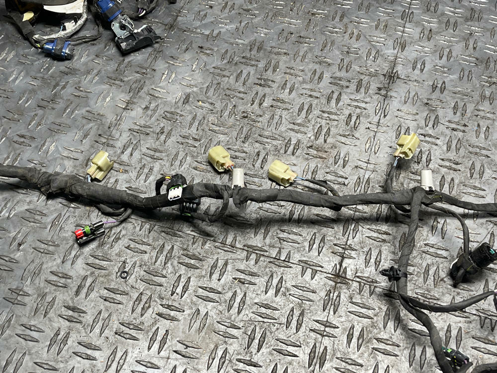 2018-23 Ford Mustang Mach One Fuel Injector Harness- DAMAGED 291