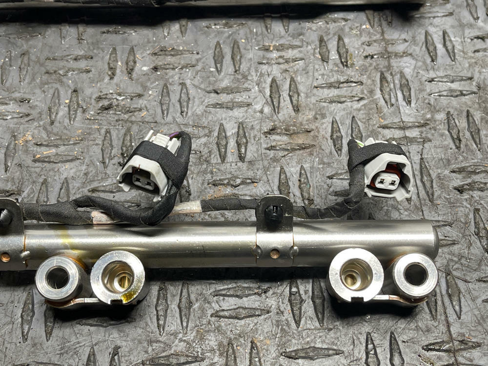 2018-23 Ford Mustang Mach One Secondary Fuel Rail 291