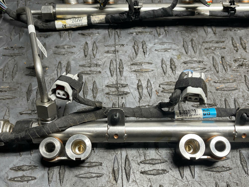 2018-23 Ford Mustang Mach One Secondary Fuel Rail 291