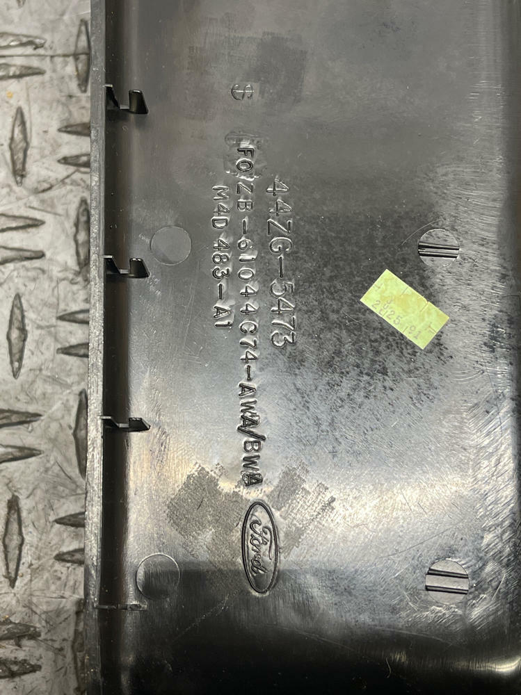 1987-93 Ford Mustang Black Center Console Ash Tray 117k Miles 289