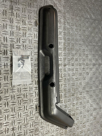 1987-93 Ford Mustang Black LH Driver Arm Rest 117k Miles 289