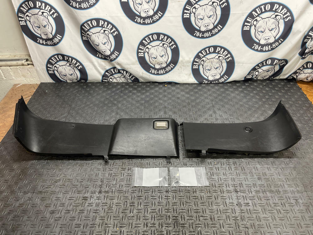 1987-93 Ford Mustang Hatchback Rear Trunk Trim Set  117k Miles 289