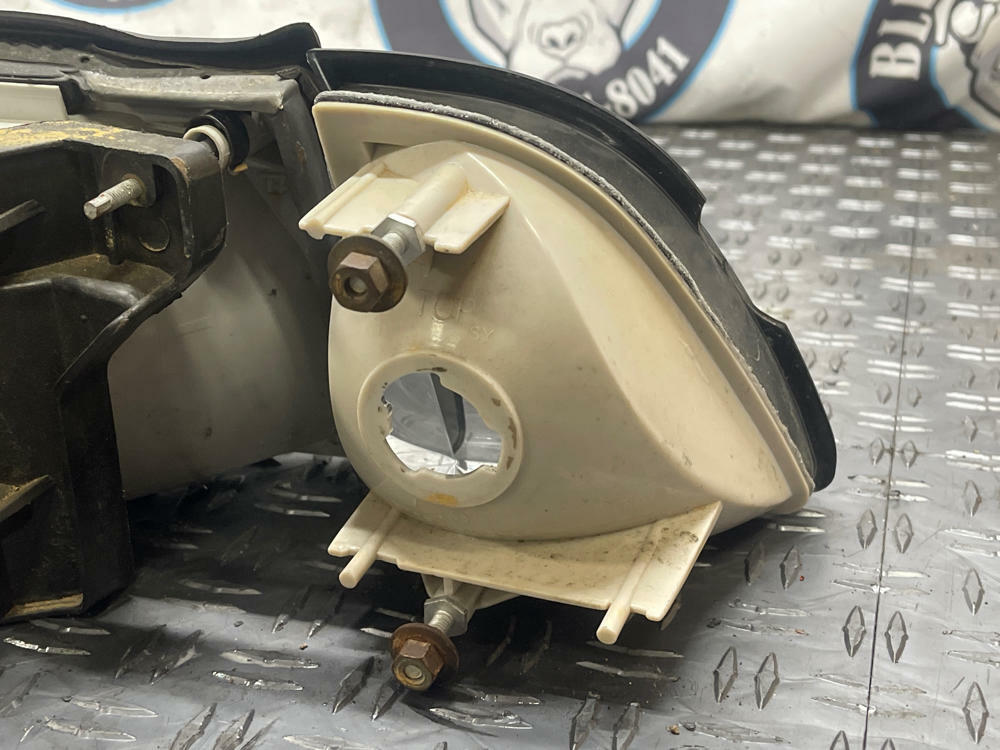 1987-93 Ford Mustang Aftermarket Headlights (5 Pieces, 1 Missing) 117k Miles 289