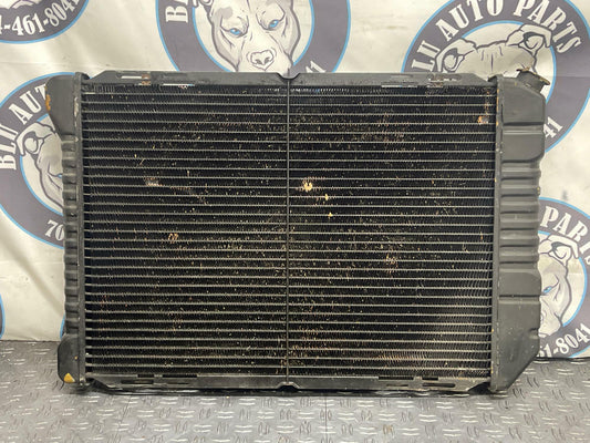 1987-93 Ford Mustang Radiator Assembly 117k Miles 289