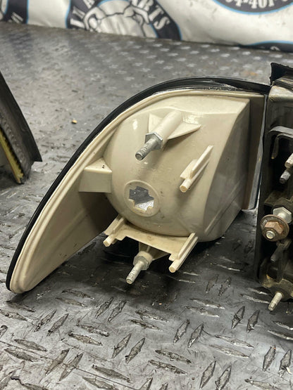 1987-93 Ford Mustang Aftermarket Headlights (5 Pieces, 1 Missing) 117k Miles 289