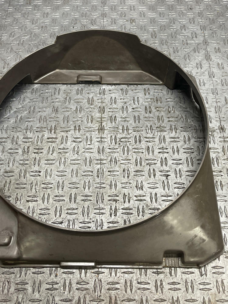 1987-93 Ford Mustang OEM Fan Shroud 117k Miles 289