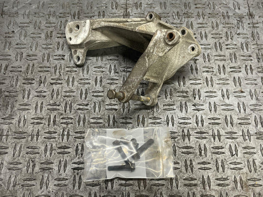 1987-93 Ford Mustang Alternator/Smog Pump Bracket 117k Miles 289
