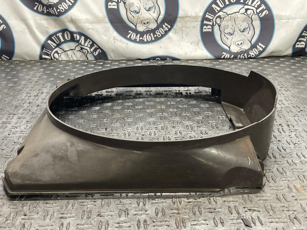 1987-93 Ford Mustang OEM Fan Shroud 117k Miles 289