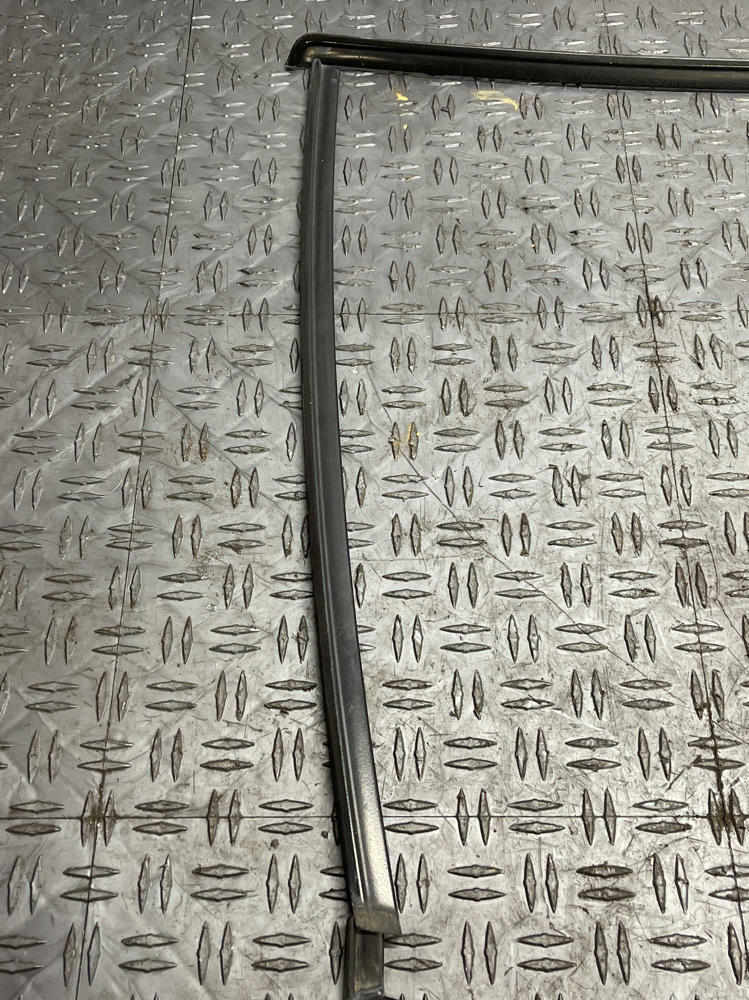 1987-93 Ford Mustang OEM Windshield Trim 289