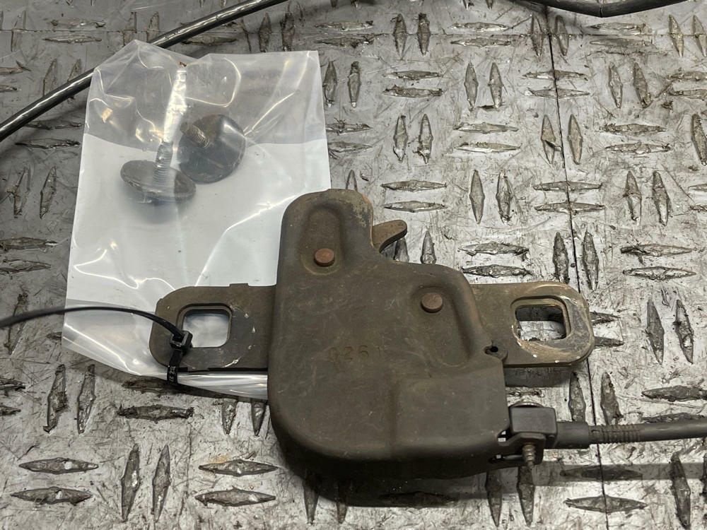 1987-93 Ford Mustang OEM Hood Latch Assembly 117k Miles 289
