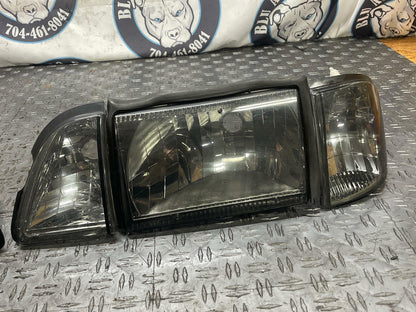 1987-93 Ford Mustang Aftermarket Headlights (5 Pieces, 1 Missing) 117k Miles 289