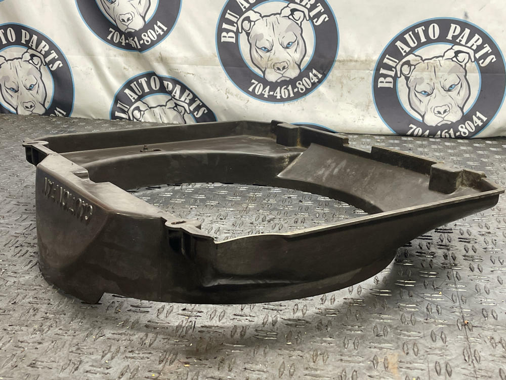 1987-93 Ford Mustang OEM Fan Shroud 117k Miles 289