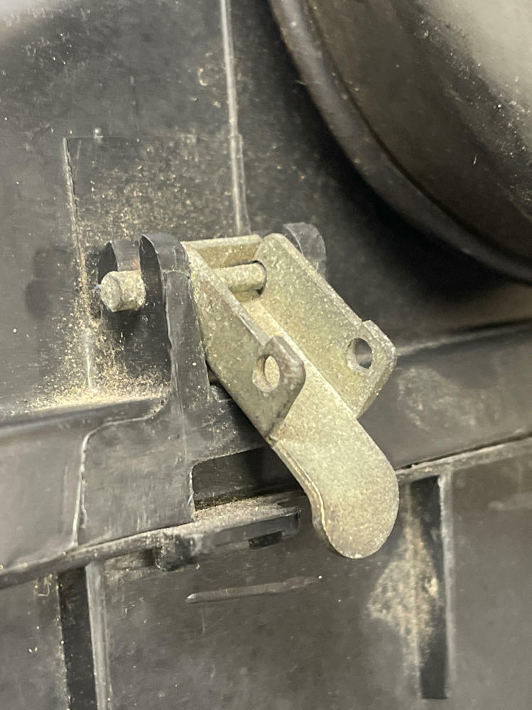 1987-93 Ford Mustang Air Intake Assembly w/ Airbox 117k Miles 289