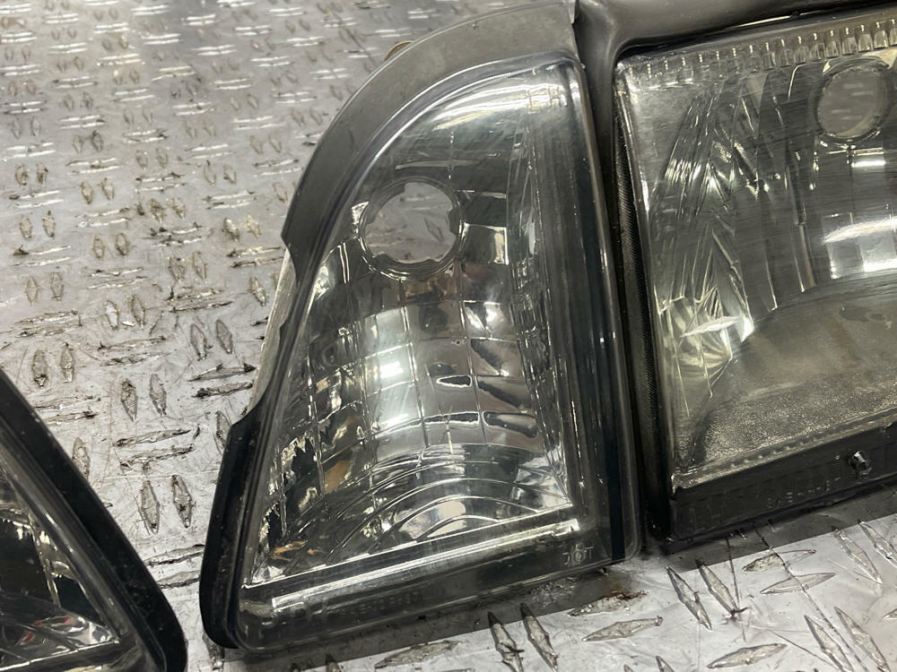 1987-93 Ford Mustang Aftermarket Headlights (5 Pieces, 1 Missing) 117k Miles 289