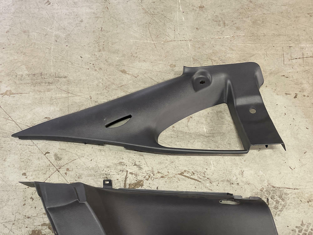 2003-04 Ford Mustang Mach One Rear Plastics Set 296