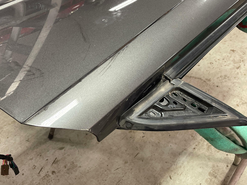 2003-04 Ford Mustang Mach One Passenger RH Door Paint Code CX 19k Miles 296