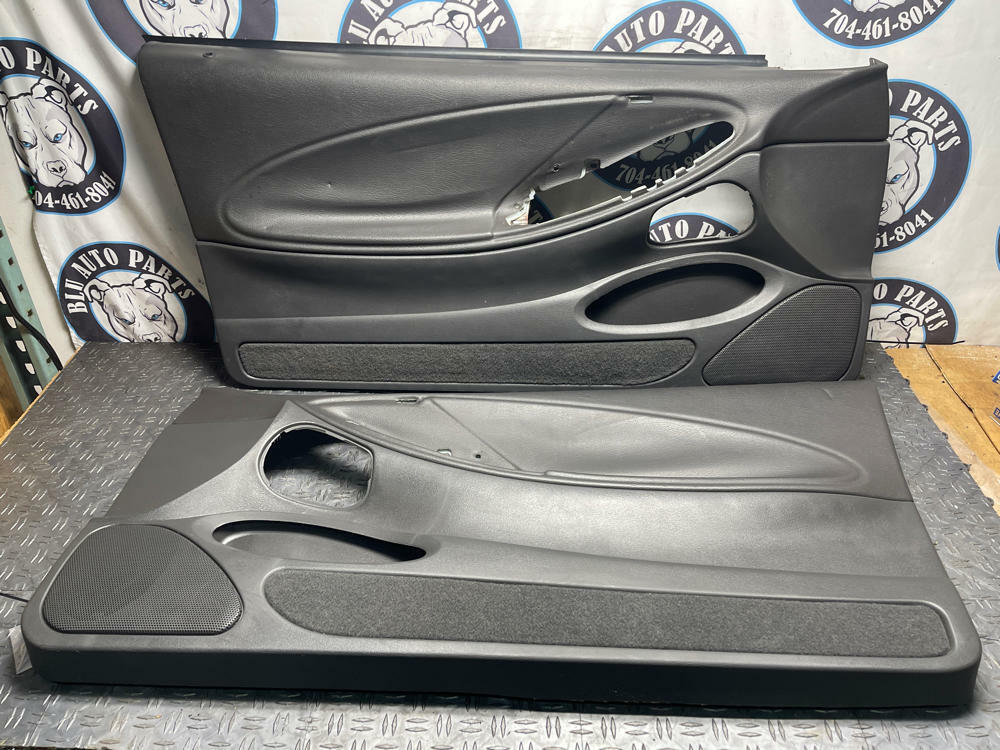 2003-04 Ford Mustang Mach One Door Panels 19k Miles 296