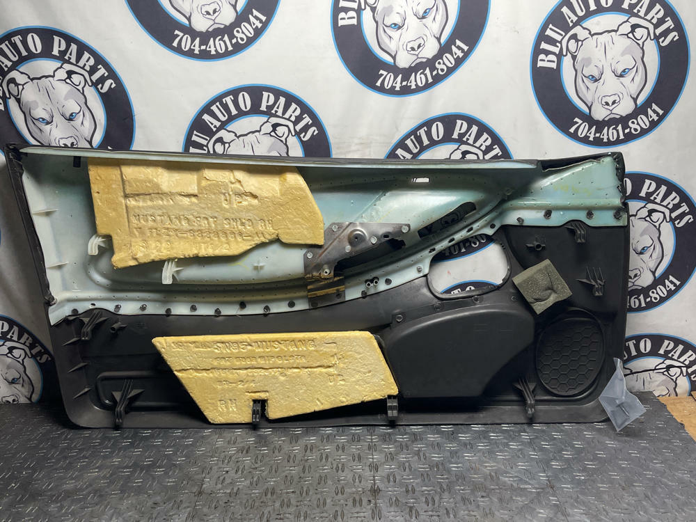 2003-04 Ford Mustang Mach One Door Panels 19k Miles 296