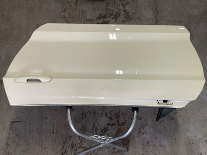 2015-17 Ford Mustang GT Driver LH Door- FOR COUPE, Paint Code N4 297