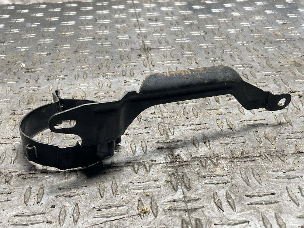 1999-04 Ford Mustang Roush GT A/C Drier Mounting Bracket 293