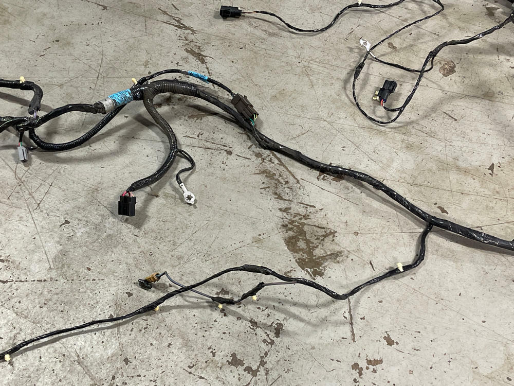 2001-04 Ford Mustang Roush GT Coupe Body Harness- For Manual Trans Cars 293