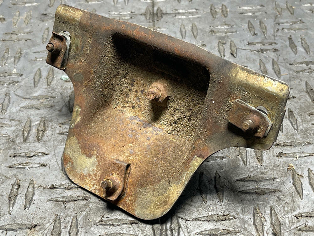 1999-04 Ford Mustang Roush GT Rear Axle Bump Stop- for 8.8 SRA 293