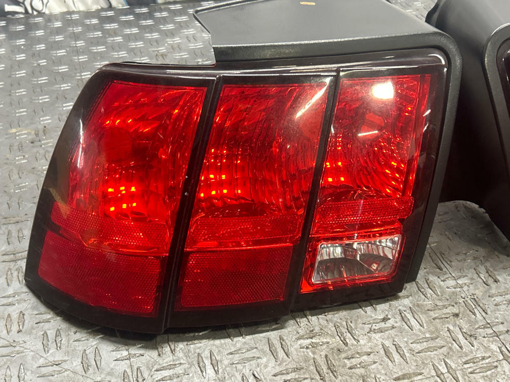 2003-04 Ford Mustang SVT Cobra OEM Tail Light Housings Pair 295